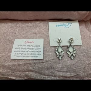 PROM ! Fancy earrings. Premier Designs Dreamy earrings